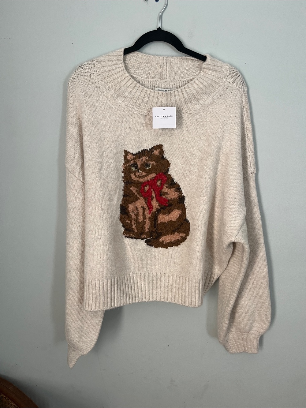 American Eagle Outfitters Cream Sweater with Brown Kitty and Red Bow
